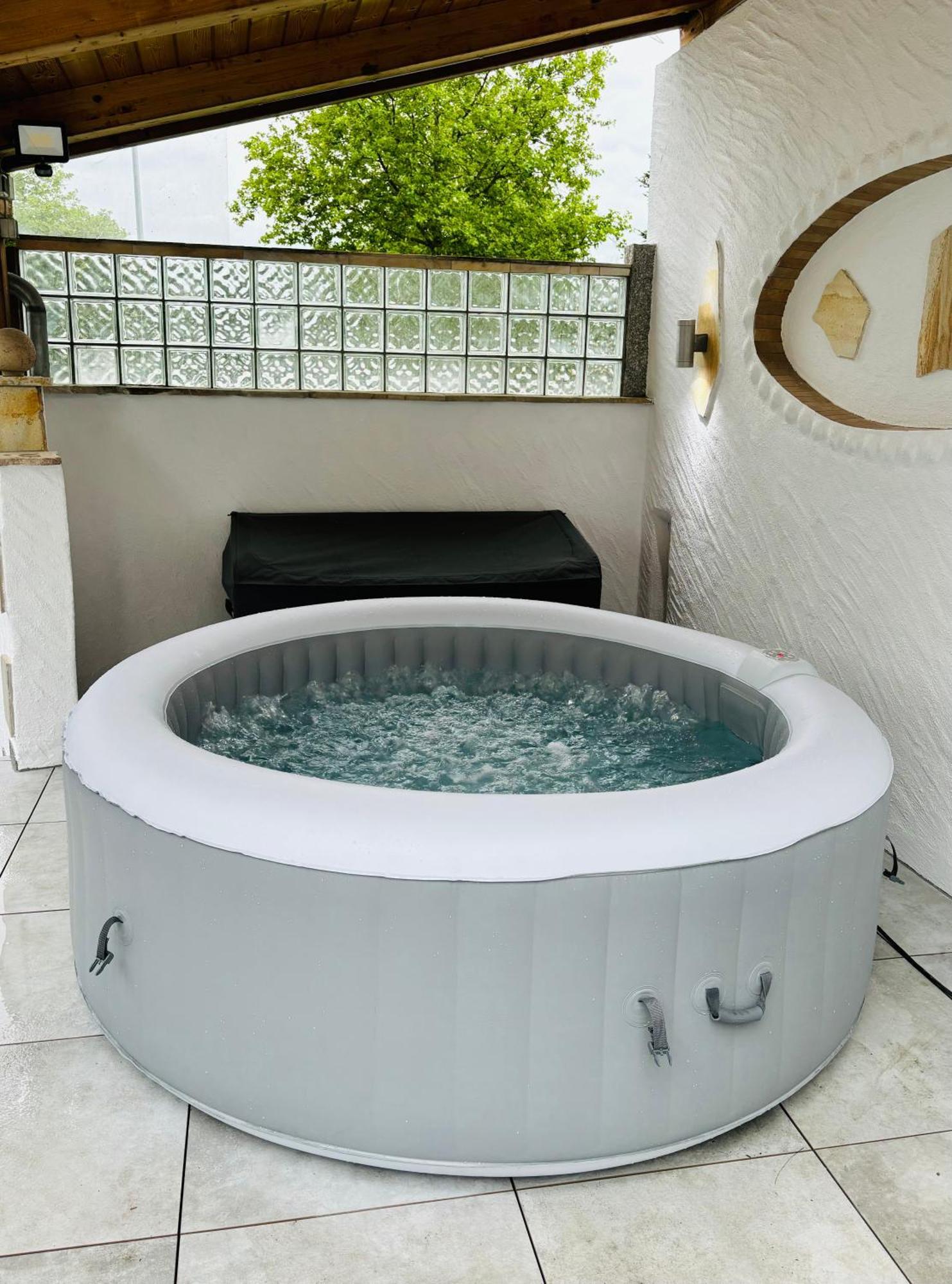 巴特贝林根Jacuzzi Terrasse 55' Tv Kueche Regendusche公寓 外观 照片